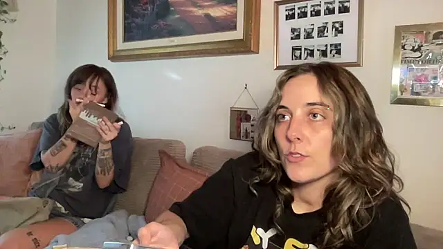 lill daddysgirl online show from March 2, 12:21 am