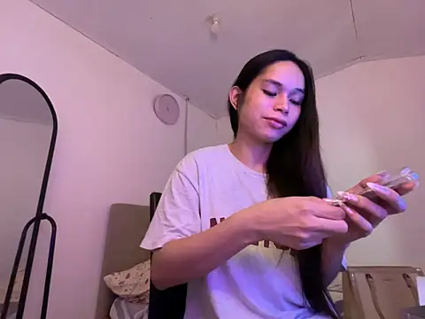 sweetakana online show from November 24, 5:42 am