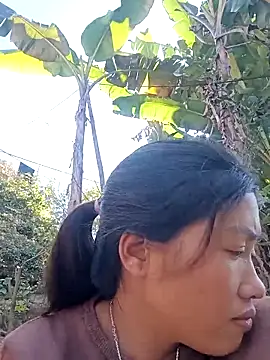 -Paige- online show from November 29, 6:50 am