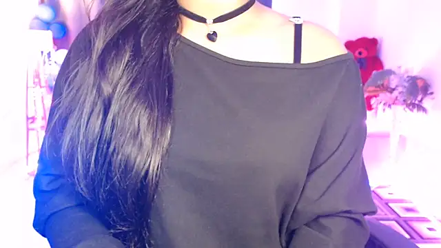 Rashiii  online show from June 17, 3:30 am