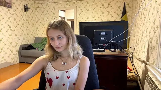 AmeliLia online show from February 27, 2:28 pm