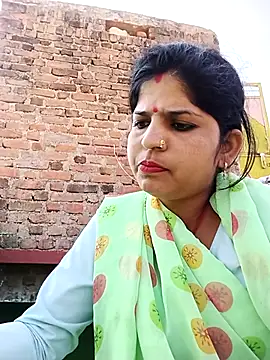 Karishma cute online show from December 5, 6:02 am