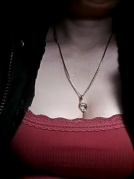 YiyinLy online show from December 20, 8:46 pm