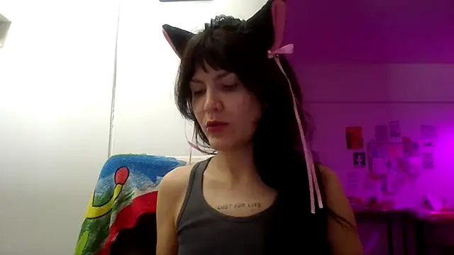 miapink33 online show from February 20, 1:26 am