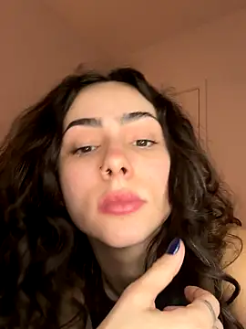 Baby Mia pires online show from October 21, 2:37 am