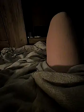 Sie77 online show from November 4, 10:48 pm