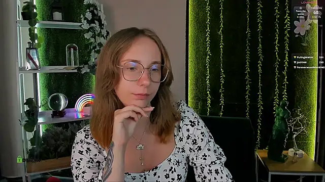 evalora vei online show from July 19, 7:38 pm