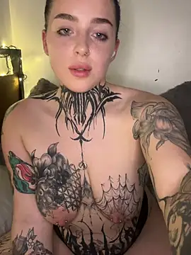 lucycoxxoxo online show from July 30, 10:43 pm