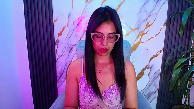 Sub Scarlett online show from March 9, 1:14 pm