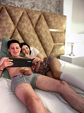 SsexCouplee online show from December 2, 6:43 pm