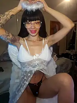 LucyMiax online show from December 22, 12:47 am