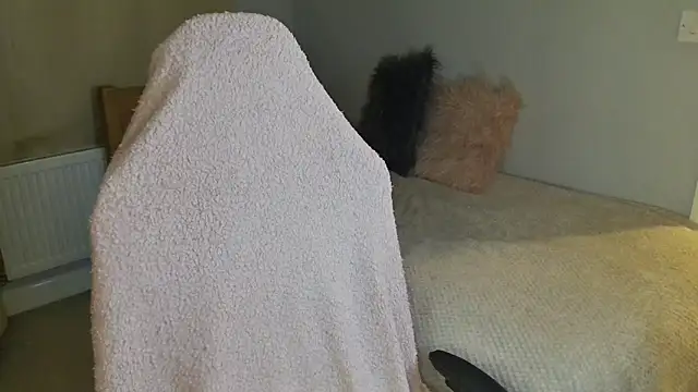 TheOGMiaMystique online show from March 4, 4:57 pm