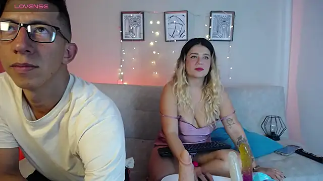 Sweet Bella Valery online show from May 1, 9:29 pm