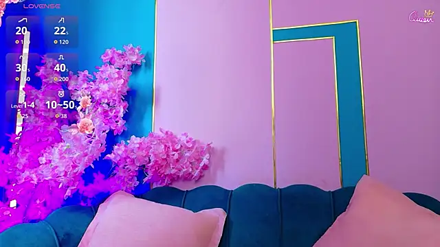 AriannaSins online show from June 24, 12:26 pm