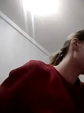 SandyCassie online show from November 16, 8:09 pm