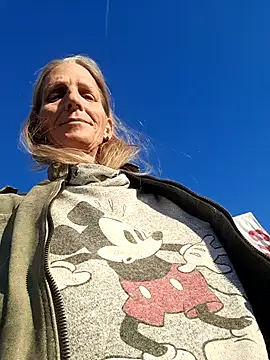 Cheryl F online show from April 30, 5:51 pm
