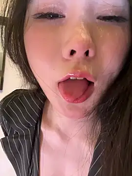 anqi6376 online show from June 1, 3:25 pm