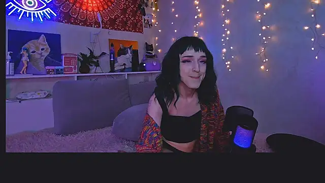 whoalexxa online show from November 6, 11:49 am