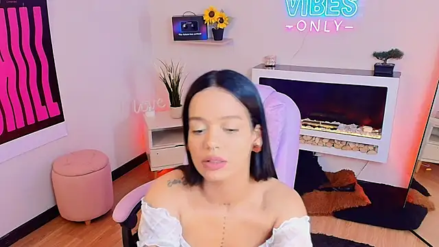 Miss koko  online show from July 9, 3:09 am