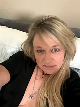 Nyxana online show from October 21, 6:12 pm