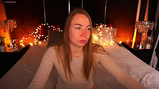 VixenMuse online show from February 26, 9:03 pm