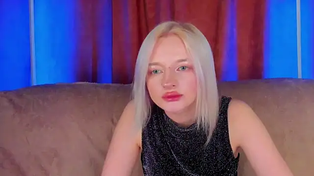 AlessaKiss online show from April 30, 1:33 am