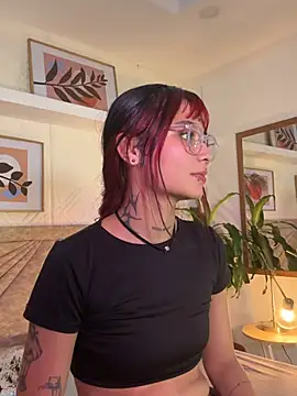Emma duff online show from July 19, 8:33 pm