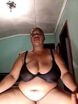 boobsqueenxo online show from January 11, 8:58 pm