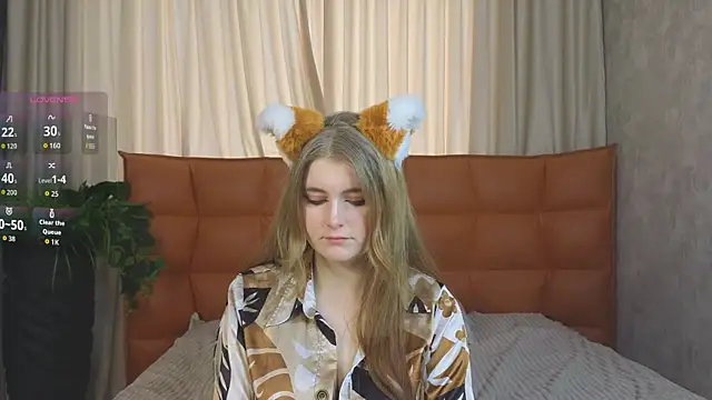 NightSaffron online show from January 17, 7:05 am