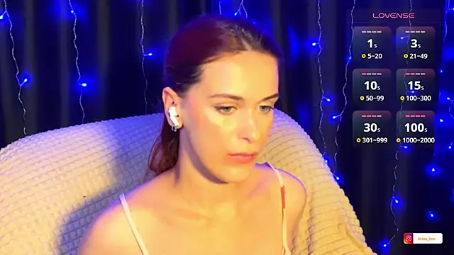 Veksal1a online show from June 29, 11:37 pm