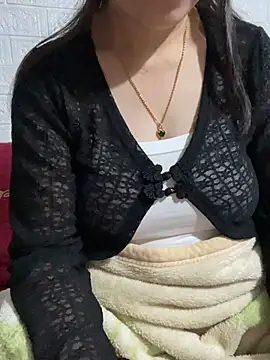 tabby-cat11 online show from February 12, 10:33 pm