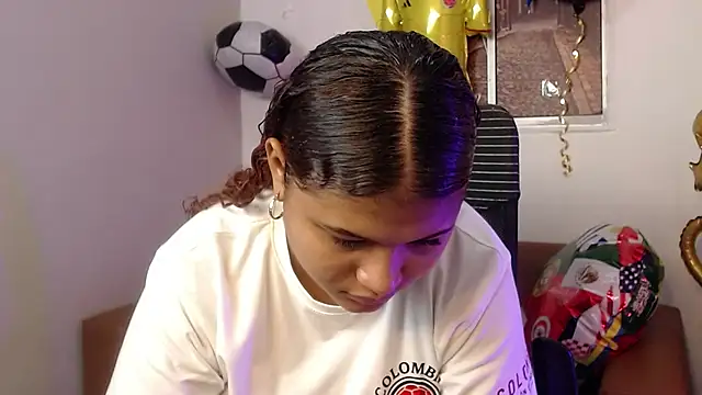 miel alisha online show from June 18, 12:21 pm