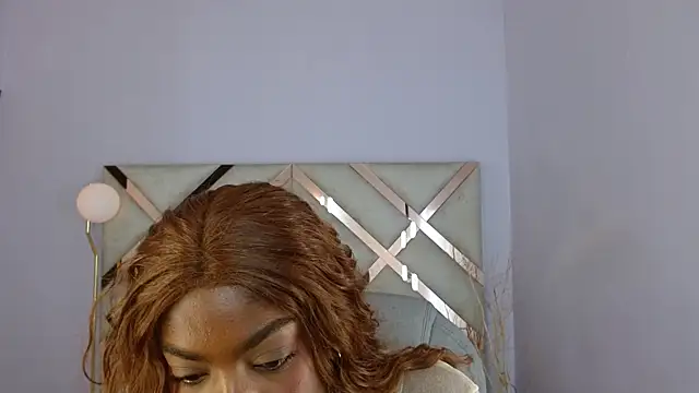 Maiacharris  online show from July 28, 3:21 pm
