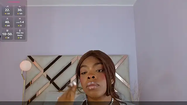 Maiacharris  online show from July 27, 12:24 pm