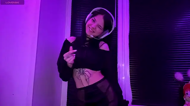 HanaMantanaDell online show from December 20, 3:16 pm