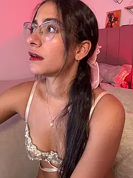 elegant  rouse online show from July 6, 9:28 pm