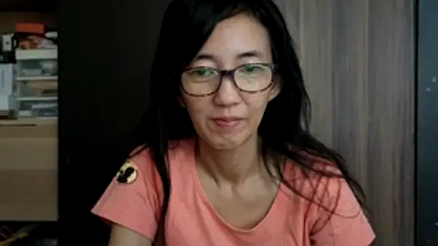 princessD077 online show from July 6, 8:19 am