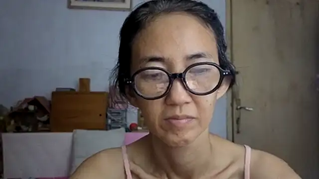 princessD077 online show from April 30, 4:56 pm