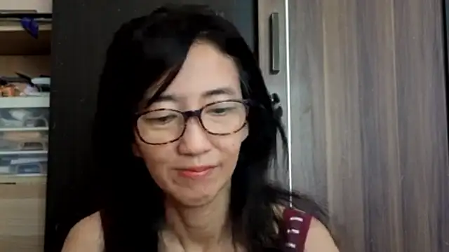 princessD077 online show from July 1, 4:45 am