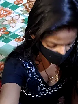 Itz Aisha   online show from June 26, 6:14 am