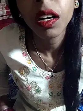 Itz Aisha   online show from December 4, 6:48 am