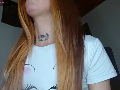 Scarlett crastrawberry online show from August 1, 1:07 am