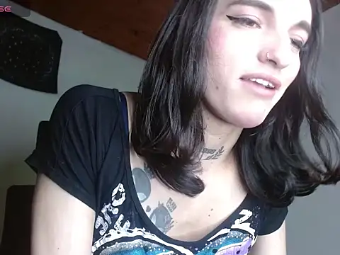 Scarlett crastrawberry online show from June 25, 10:30 am
