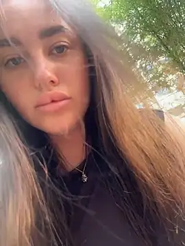 KiraSunshine online show from March 10, 3:10 am