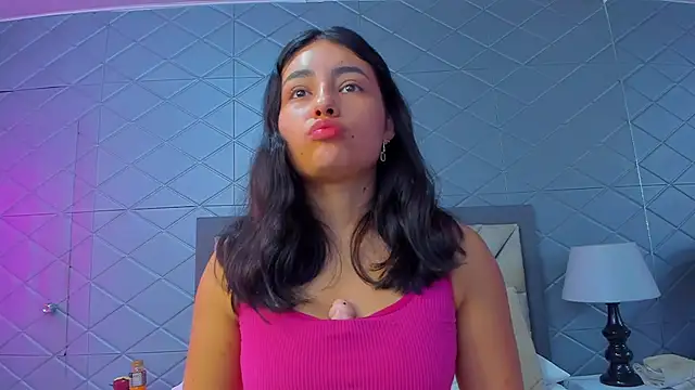 ViolettRouse online show from March 3, 4:46 pm