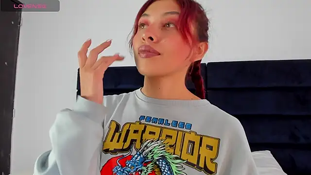 melanie roux   online show from February 7, 12:42 pm