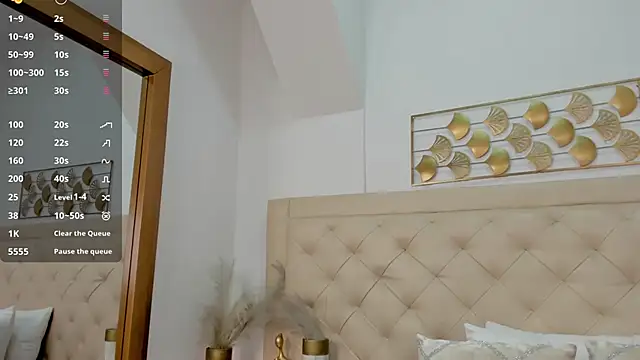 lucia lorenz online show from January 13, 11:36 am