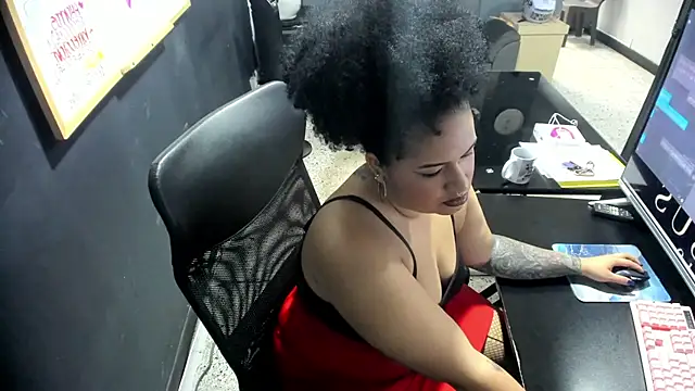 Curly-98 online show from June 24, 3:33 pm