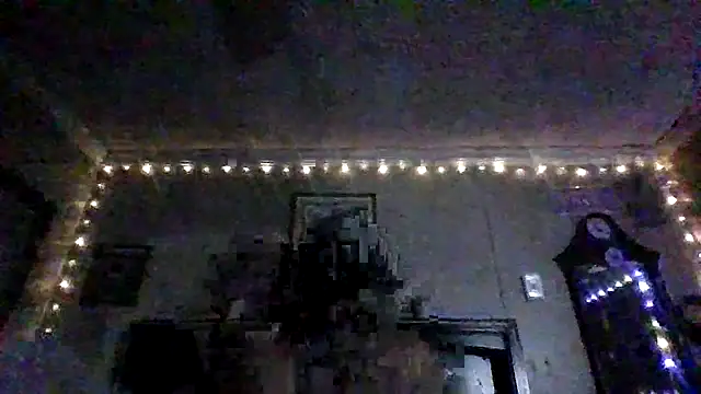 ravenlove1986 online show from December 15, 10:20 am