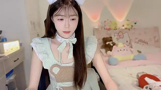 Onecutelittle online show from November 7, 7:14 am